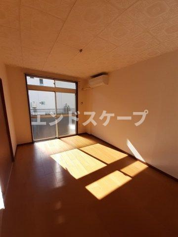 あかしあハイツの居間・リビング|高崎、前橋のお部屋探しはエンドスケープまで！お客様の理想お聞かせ下さい♪