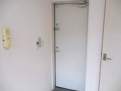 メープルシャンテの玄関