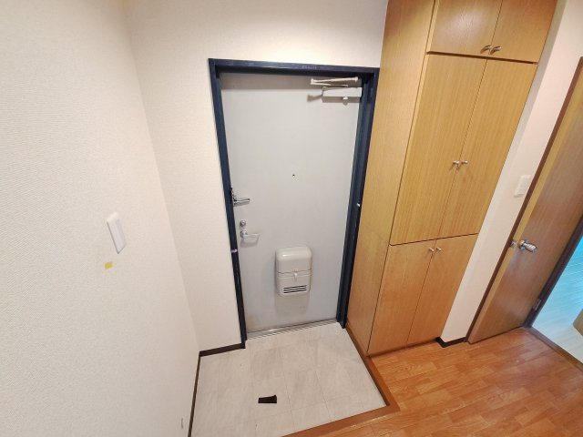 サカタハイツの玄関