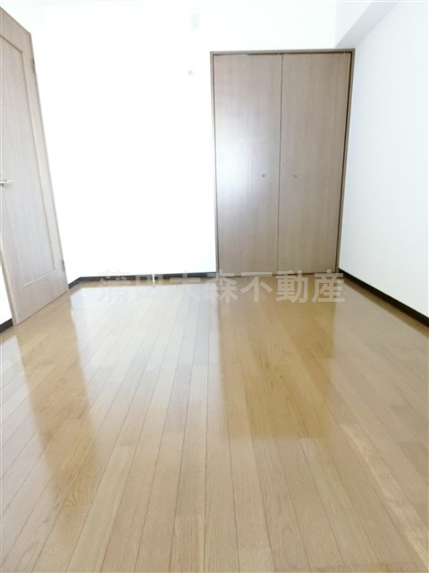 クレストコートの内装|洋室6.3帖