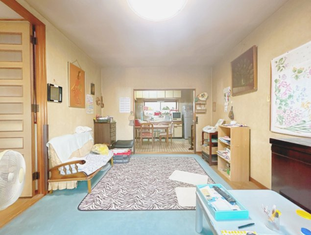 売中古戸建　富士市今泉の居間・リビング