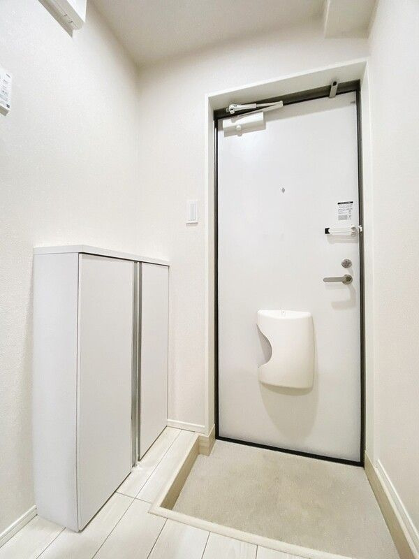 ヒルズ戸塚町の玄関|同タイプのお部屋の写真になります