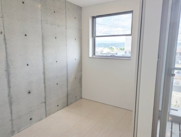 菊池郡大津町大字室の賃貸マンションの居間・リビング|ゆったり過ごせる居間です