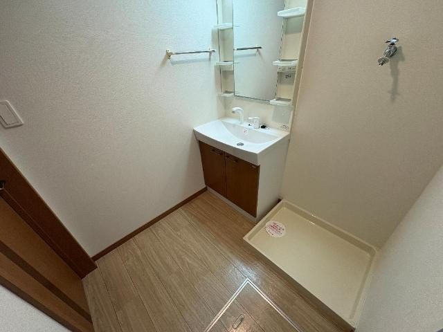 ヴィーブル東二見のその他|洗濯機置場