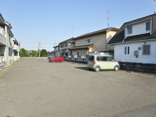 ＡＫＩハウス中野Ⅴの駐車場
