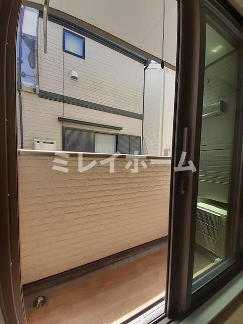 ピュリテ大岡山のバルコニー