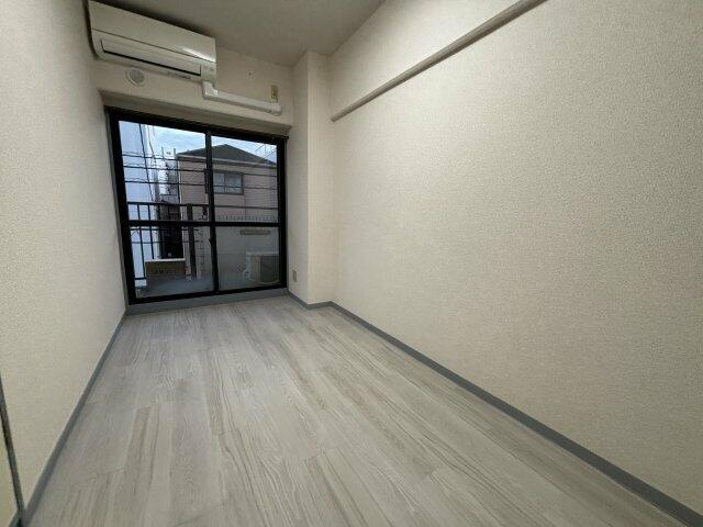 ホームズ青戸の内装|コンパクトで使いやすい洋室です