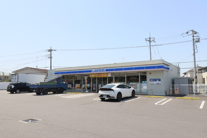 palacio A|ローソン 牛久田宮町店