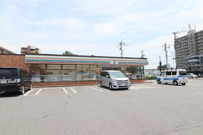Rave wel田宮|セブンイレブン 牛久駅西店 （799ｍ）