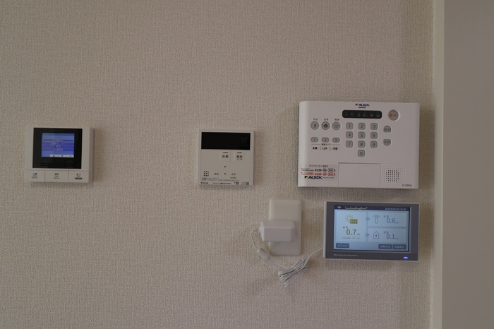 D-Invest栄町のセキュリティ|ALSOKホームセキュリティ標準、カラーモニター付インターホン（オートロック仕様）