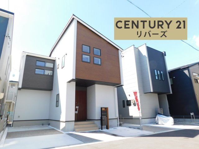 名古屋市南区砂口町の新築一戸建の外観|☆３号棟☆　　新価格！！いつでも見学できます♪（お問合せ当日、平日、水曜、夜間でもＯＫ）　南に庭付き♪　駐車２台！　長期優良住宅・制震ダンパー搭載！　リビング上部吹抜け♪　買い物施設徒歩５分圏内♪