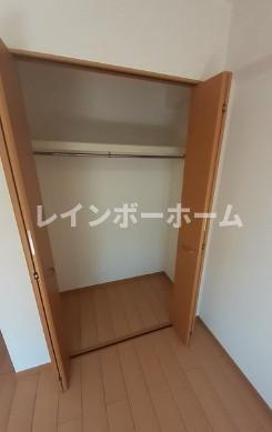 フロリーレン・セキの収納
