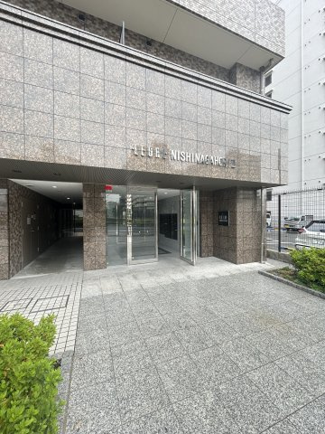 リーガル西長堀Ⅱのエントランス