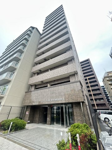 リーガル西長堀Ⅱの外観
