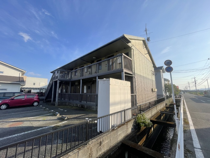 熊本市西区城山下代４丁目のアパート