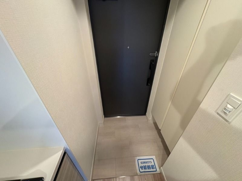 CREALpremier大島の玄関