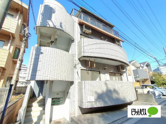 ヨーク津田沼の外観