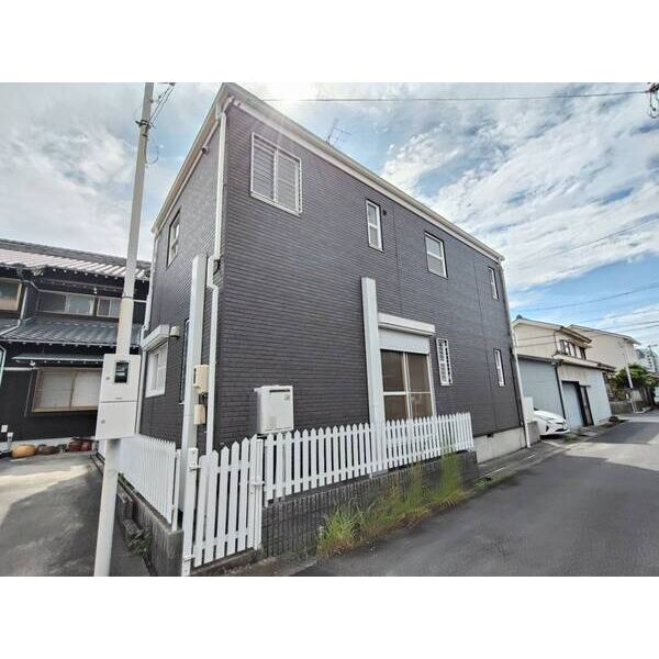 常滑市小倉町5丁目戸建ての外観