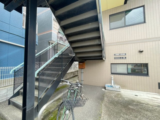 ティンバーヴィレッジのエントランス