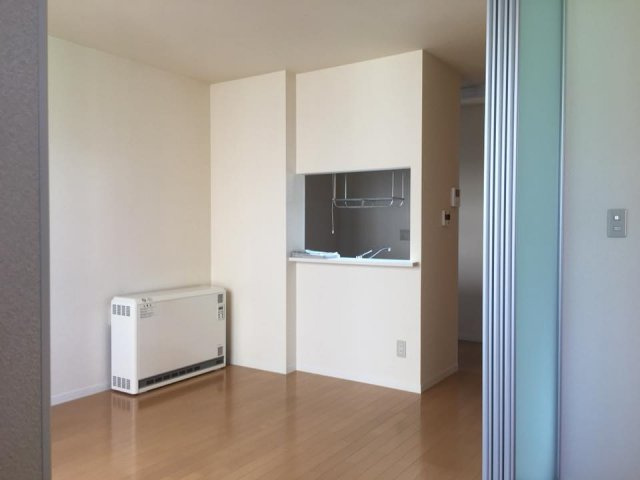 シャローム本町Aの居間・リビング