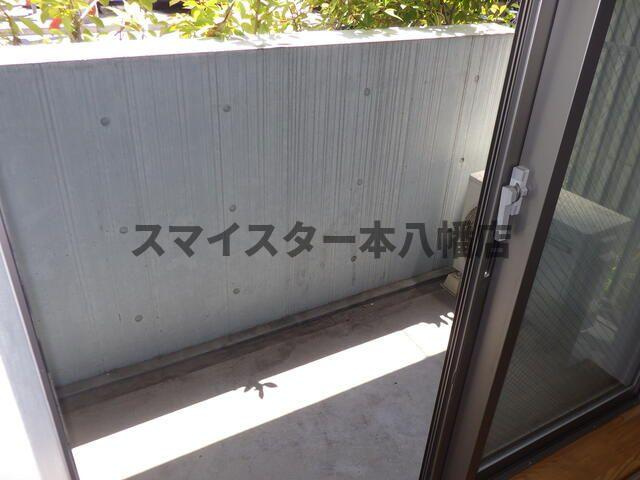 レジデンス本八幡プレイスのバルコニー