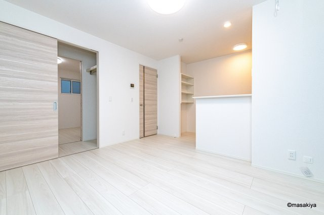 Chambre OSAKAYAの居間・リビング