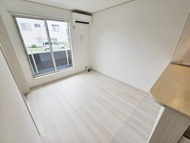 LOTUS中野町の居間・リビング