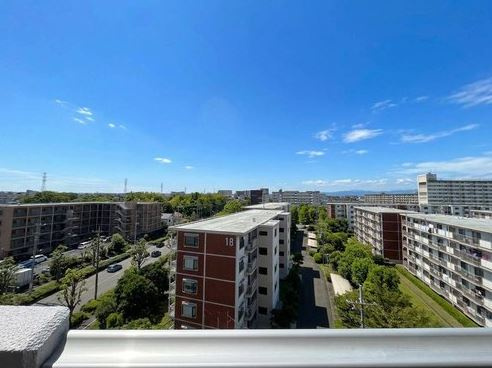 【中古マンション】若葉台第二住宅団地 19号棟の展望|バルコニーからの眺望です