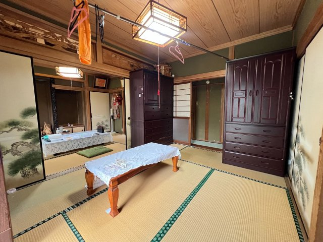 玖珠町大字塚脇　２階建　4LDKの和室