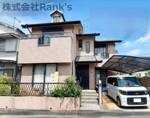 明石市荷山町の外観|4LDK＋納戸付きで室内広々♪
全居室6帖以上！収納スペースも充実♪
