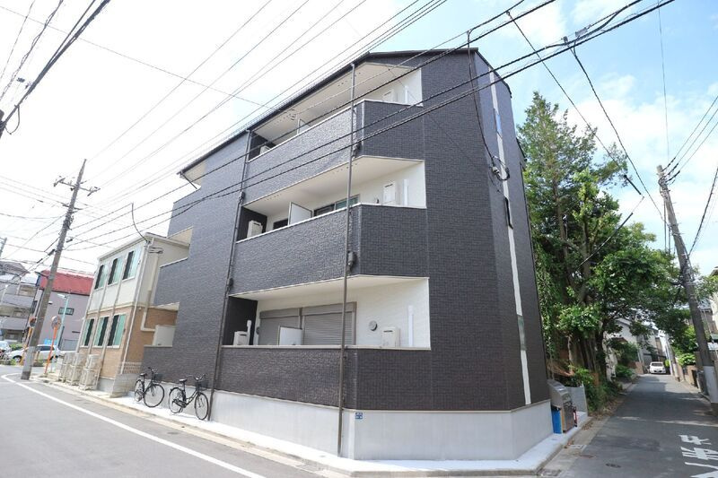 サンソレイユ成増の外観