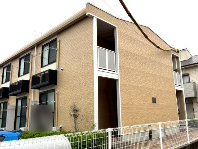 レオパレスルミエールの外観