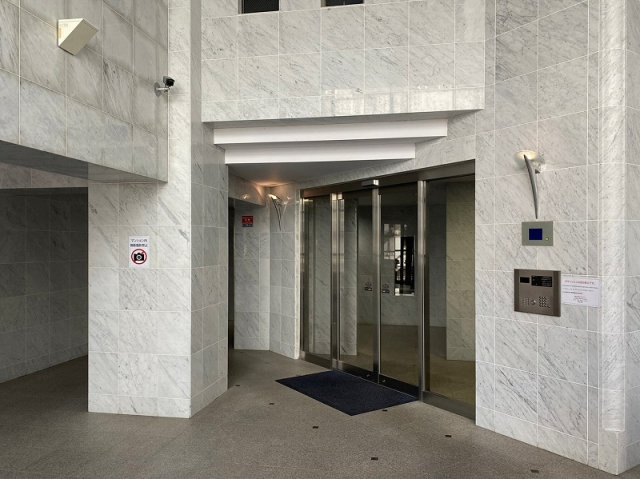 パレステュディオ代々木のエントランス|パレステュディオ代々木：ペット飼育可能なマンションです！