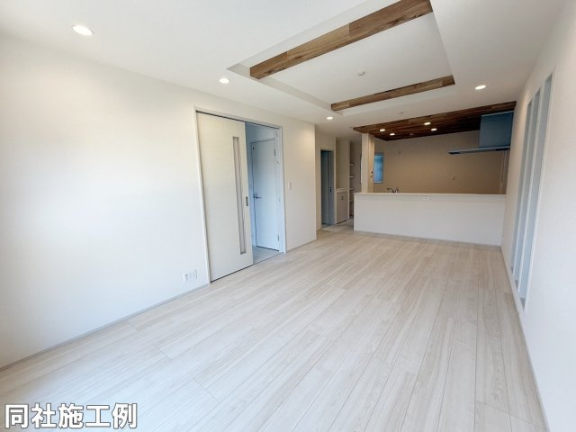新築戸建　ブルーミングガーデン西つつじケ丘雲仙台2丁目の居間・リビング|同社施工例