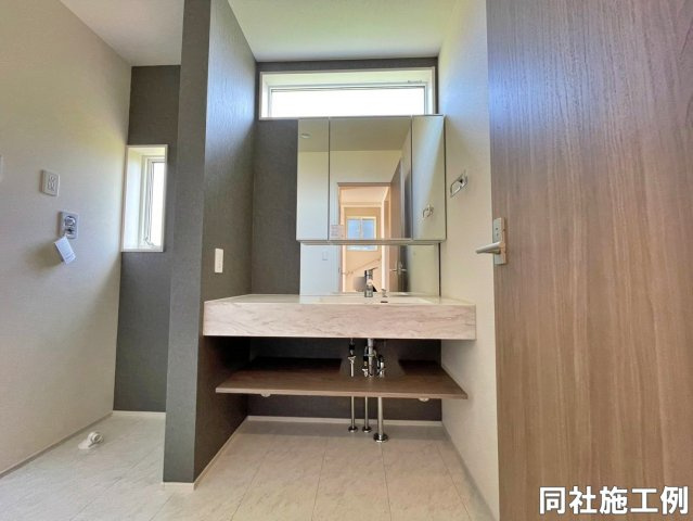 新築戸建　ブルーミングガーデン西つつじケ丘雲仙台2丁目の洗面所|同社施工例