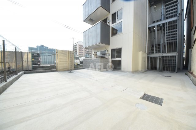 TOYOTOMI STAY PREMIUM NAGAHASHIのその他共用部分|TOYOTOMI STAY PREMIUM NAGAHASHI　バイク置場