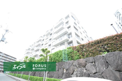 【外観】 | 緑地公園グリーンハイツ6号館 | 物件を比較検討したいお客様には、「物件比較見学プラン」をご用意しております。こちらの物件だけでなく、お客様の希望に沿った物件を、いくつかまとめてご案内させて頂きます。