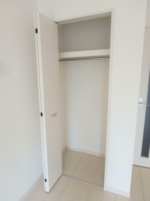 小平市花小金井５丁目の賃貸マンションの収納