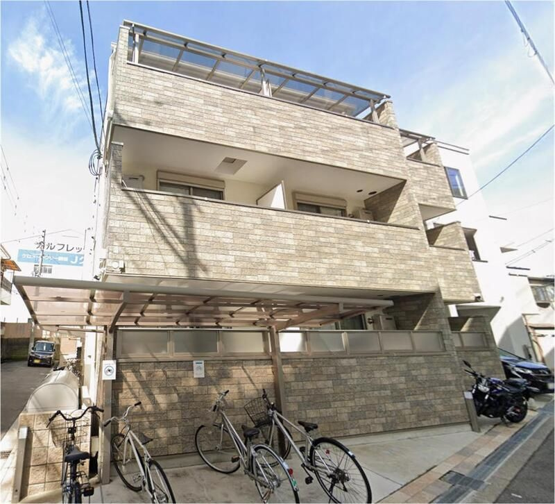 クリエオーレ佃の外観