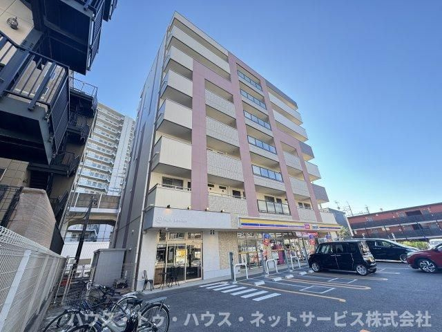 Kalmia Eastの外観