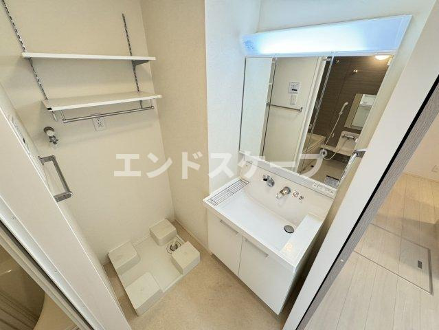 オペラハウス下新田　Ⅱの独立洗面台|高崎、前橋、伊勢崎エリアのお部屋探しはエンドスケープまで！お客様の理想お聞かせ下さい♪