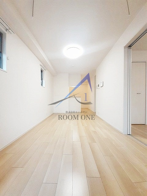 メゾン・ド・ルボアの居間・リビング|洋室のお部屋です。