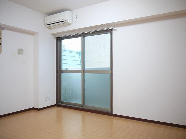 インペリアル奈良大宮の洋室