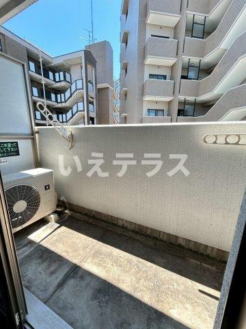 エステムコート神戸西のバルコニー