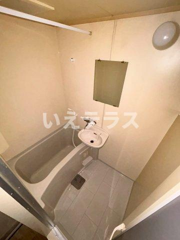 エステムコート神戸西の浴室