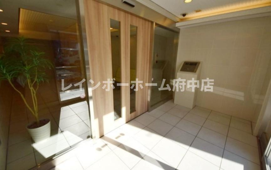 ＧＲＯＷＳ　ＦＵＣＨＵ　ＥＡＳＴのロビー