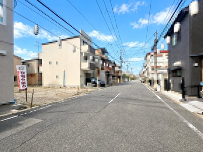 【外観】 | パークタウン少林寺町西　新築戸建て | 【現地写真】
現状更地
前面道路約8ｍ
