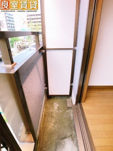 【バルコニー】 | ジュネスドミール金山
