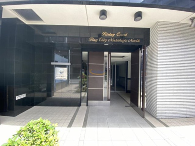 【エントランス】 | ライジングコートベイシティ西九条ノース