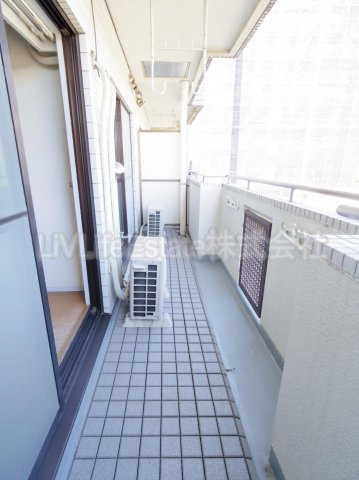 小平市小川東町１丁目の賃貸マンションのバルコニー